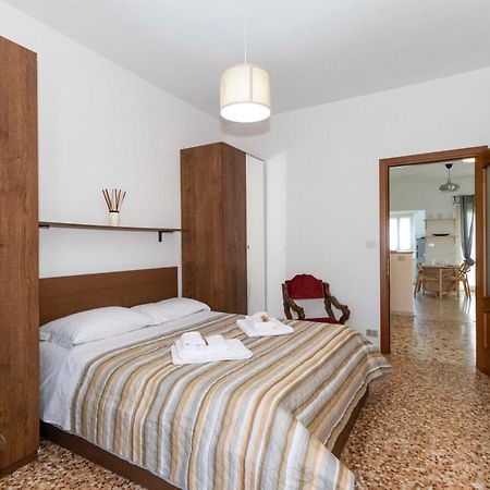 Ferienwohnung Torino Pitagora Functional Flat Exterior foto